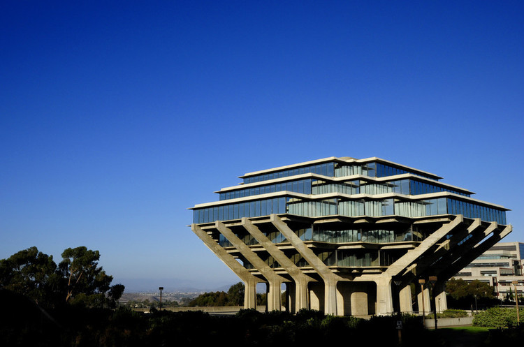 美国加州大学圣地亚哥分校