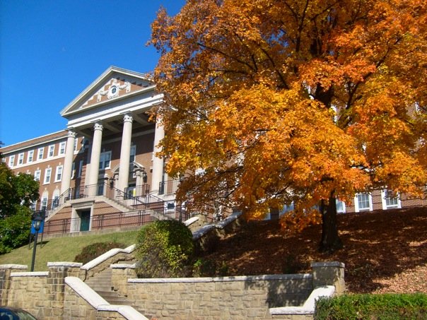 西弗吉尼亚大学
