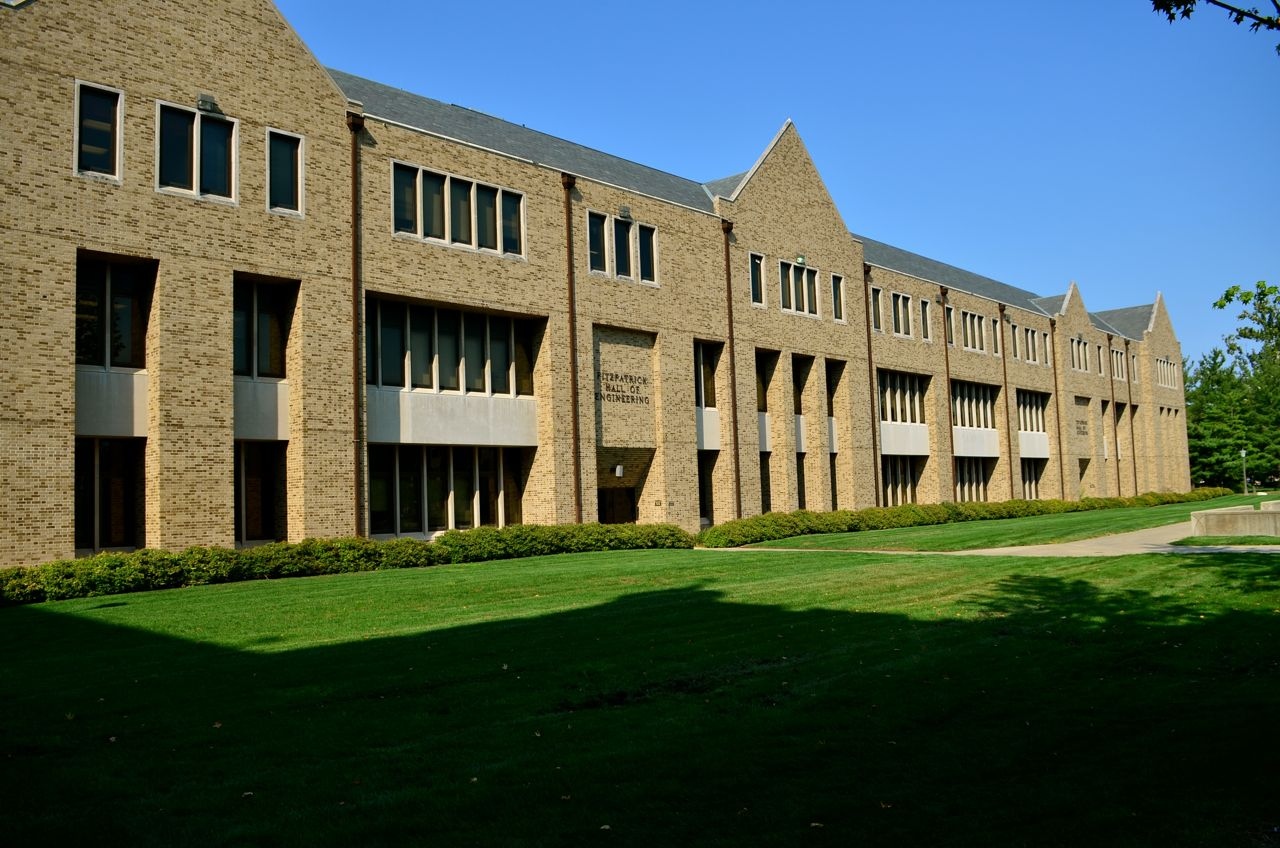 美国圣母大学商学院