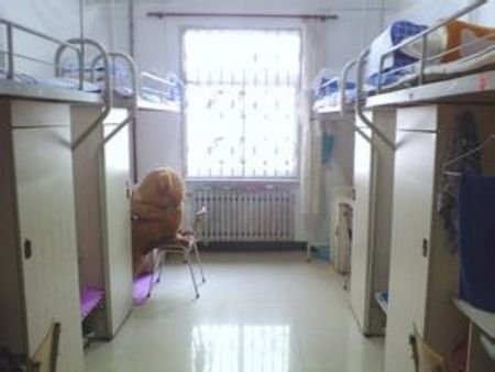 渤海大学食堂宿舍条件怎么样—宿舍图片
