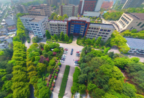 2019湖南女子学院是公办还是民办大学？